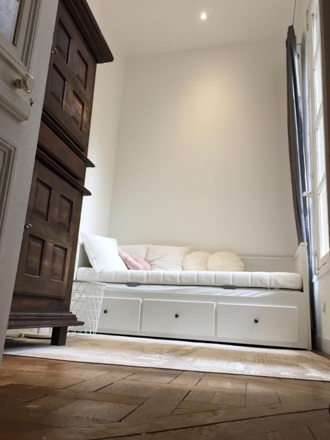 Appartement Marais Parijs Buitenkant foto
